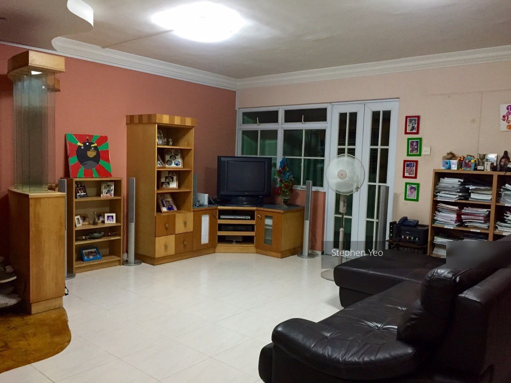 Serangoon Central Drive thumbnail photo